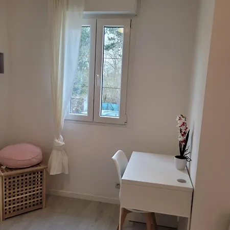 Apartment Cocooning House 211 Azur Aeroport Paris Roissy Cdg, Parc Asterix, Chateau De Chantilly, Stade De France Survilliers