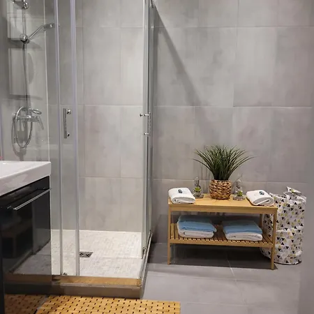 Apartment Cocooning House 211 Azur Aeroport Paris Roissy Cdg, Parc Asterix, Chateau De Chantilly, Stade De France Survilliers